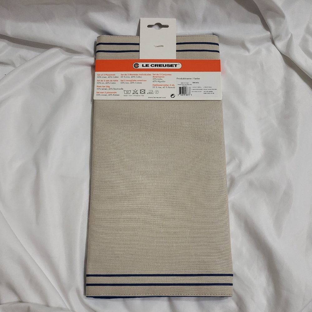 NWT Le Creuset Set of 2 Linen Placemats Marseille Packs 55% Linen 45% Cotton - Picture 4 of 6